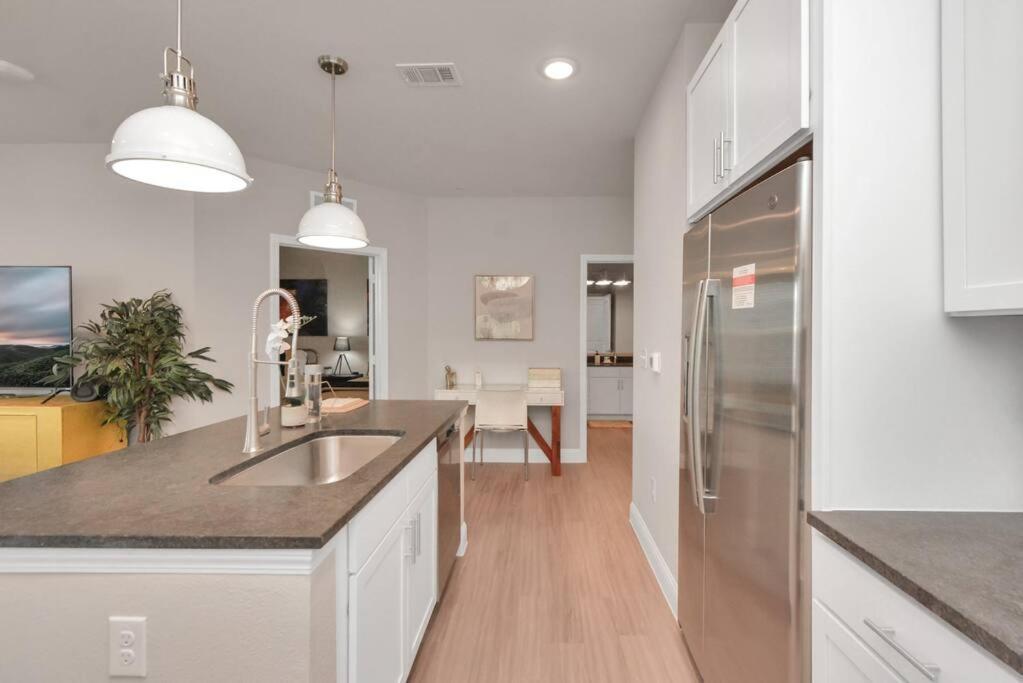 The Golden Treasure Near Kemah Boardwalk! Apartment Exterior photo